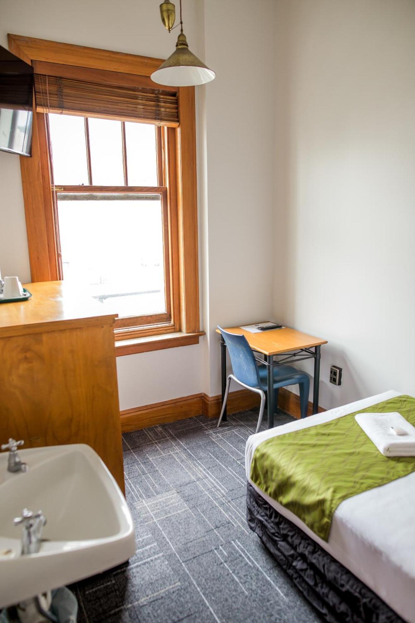 The Cambridge Hotel & Backpackers Wellington Bagian luar foto