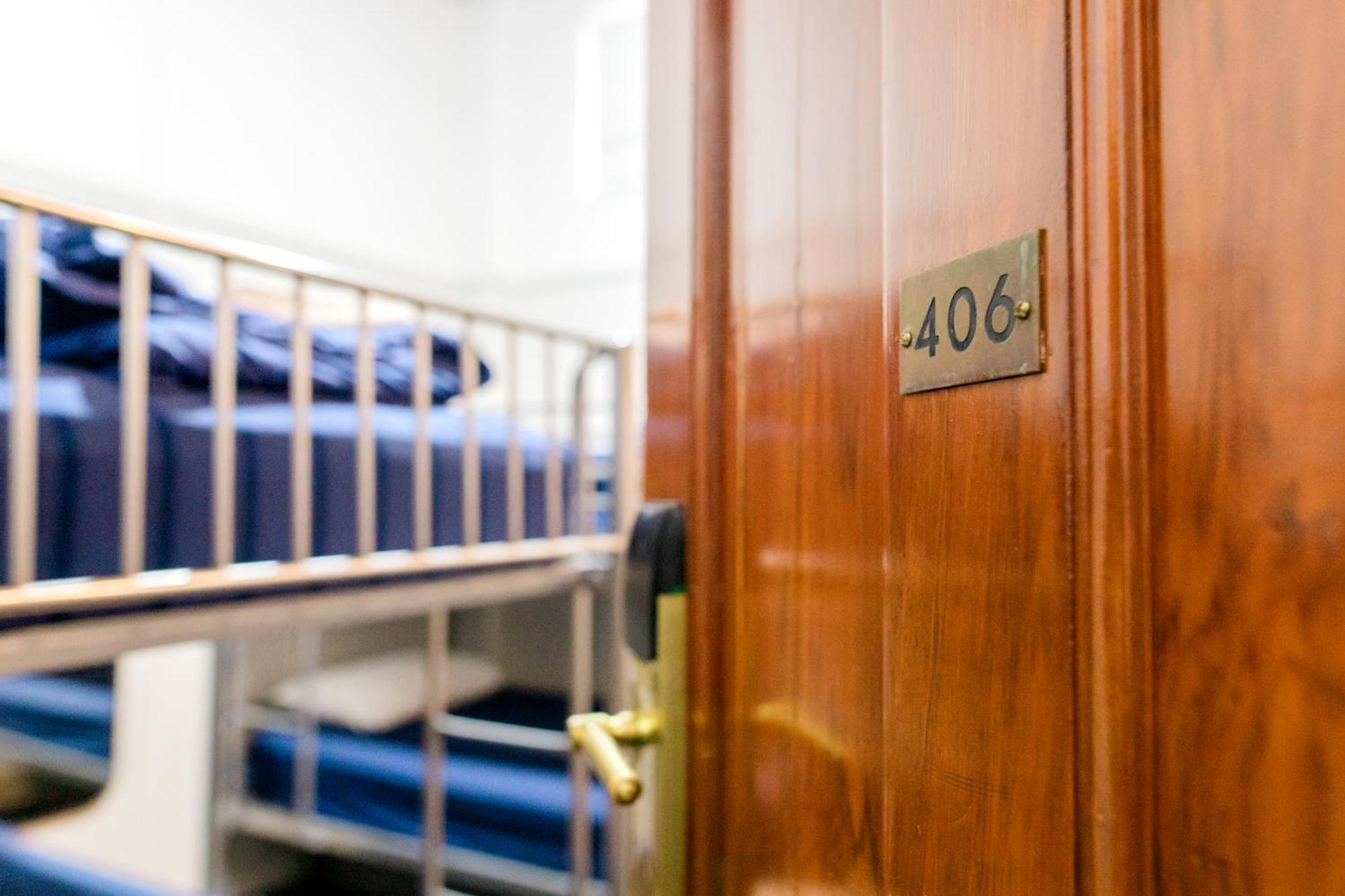 The Cambridge Hotel & Backpackers Wellington Bagian luar foto