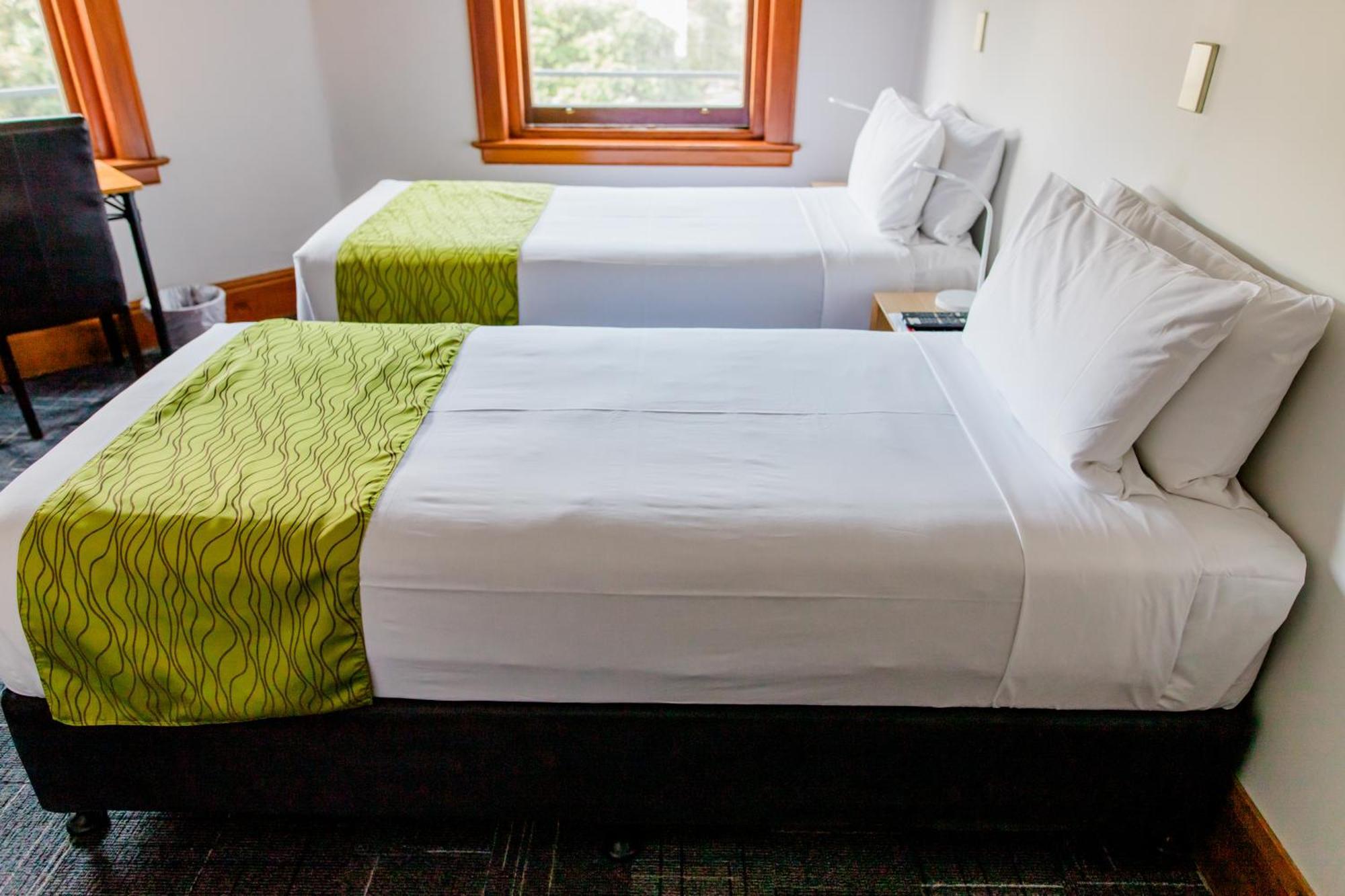 The Cambridge Hotel & Backpackers Wellington Bagian luar foto